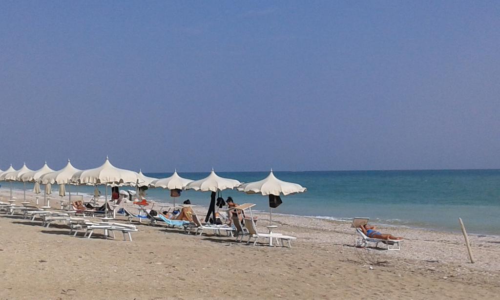 Casavacanze Castelli Di Sabbia Porto SantʼElpidio المظهر الخارجي الصورة